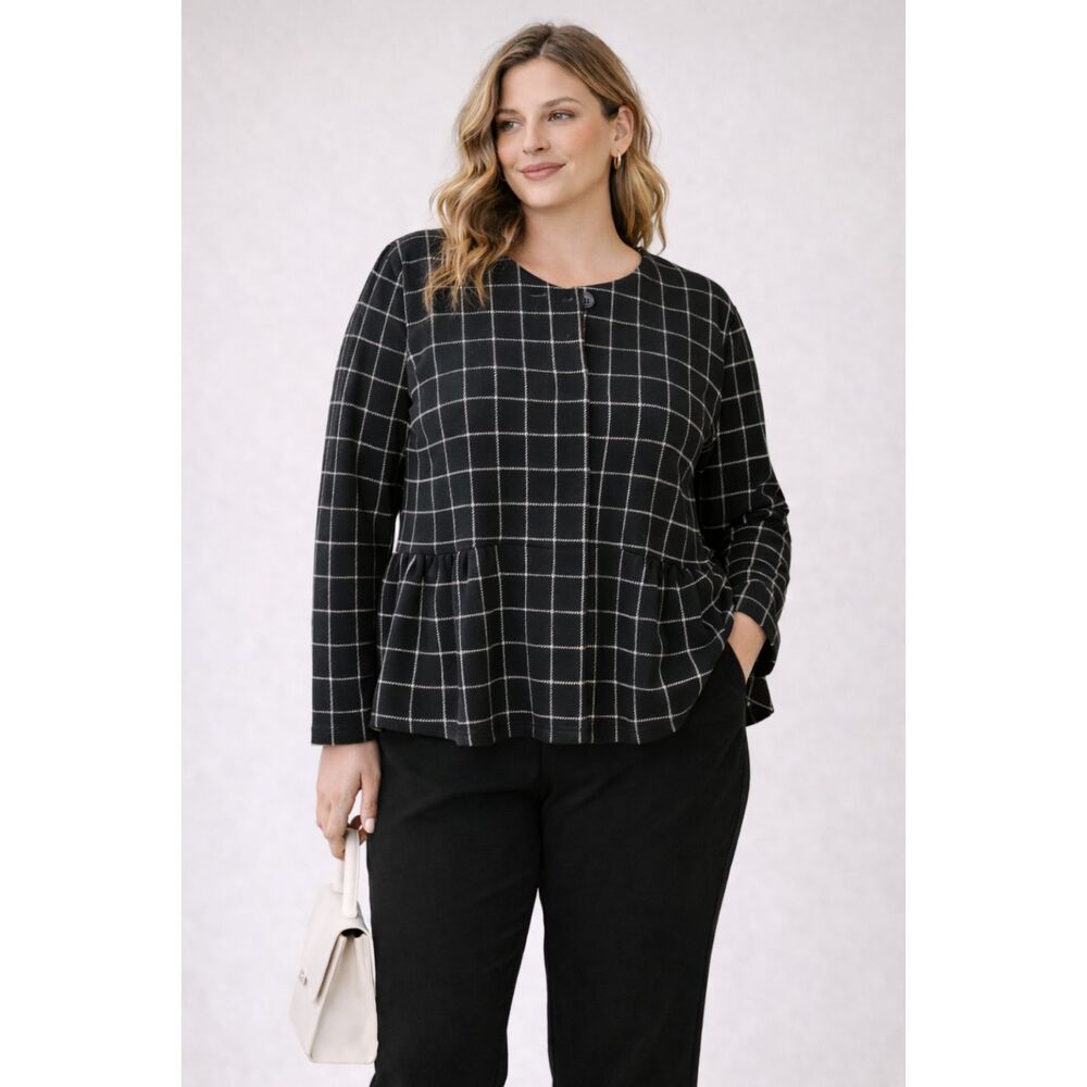 Weekend Suzanne Betro Plaid Peplum Jacket Black White Snap Front Plus 4X NWT